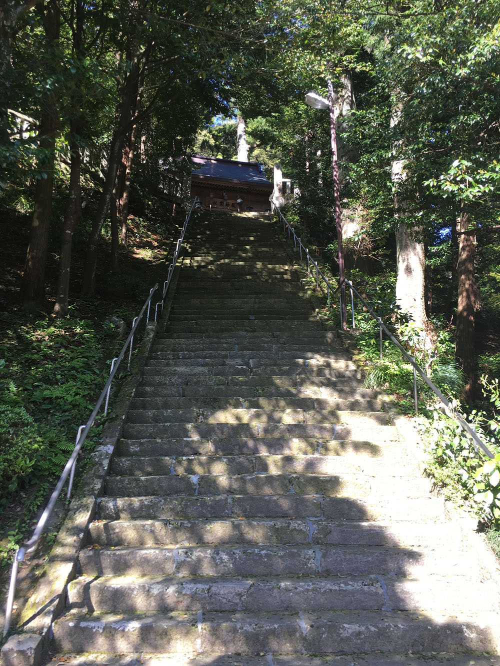 宇都野神社本殿